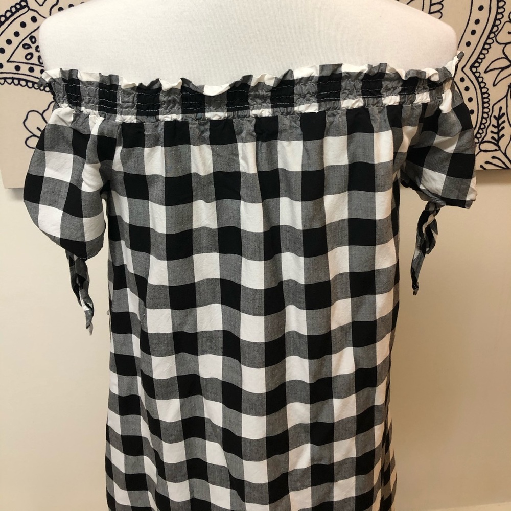 Ann Taylor LOFT Black & White Off Shoulder Dress - Picture 5 of 6